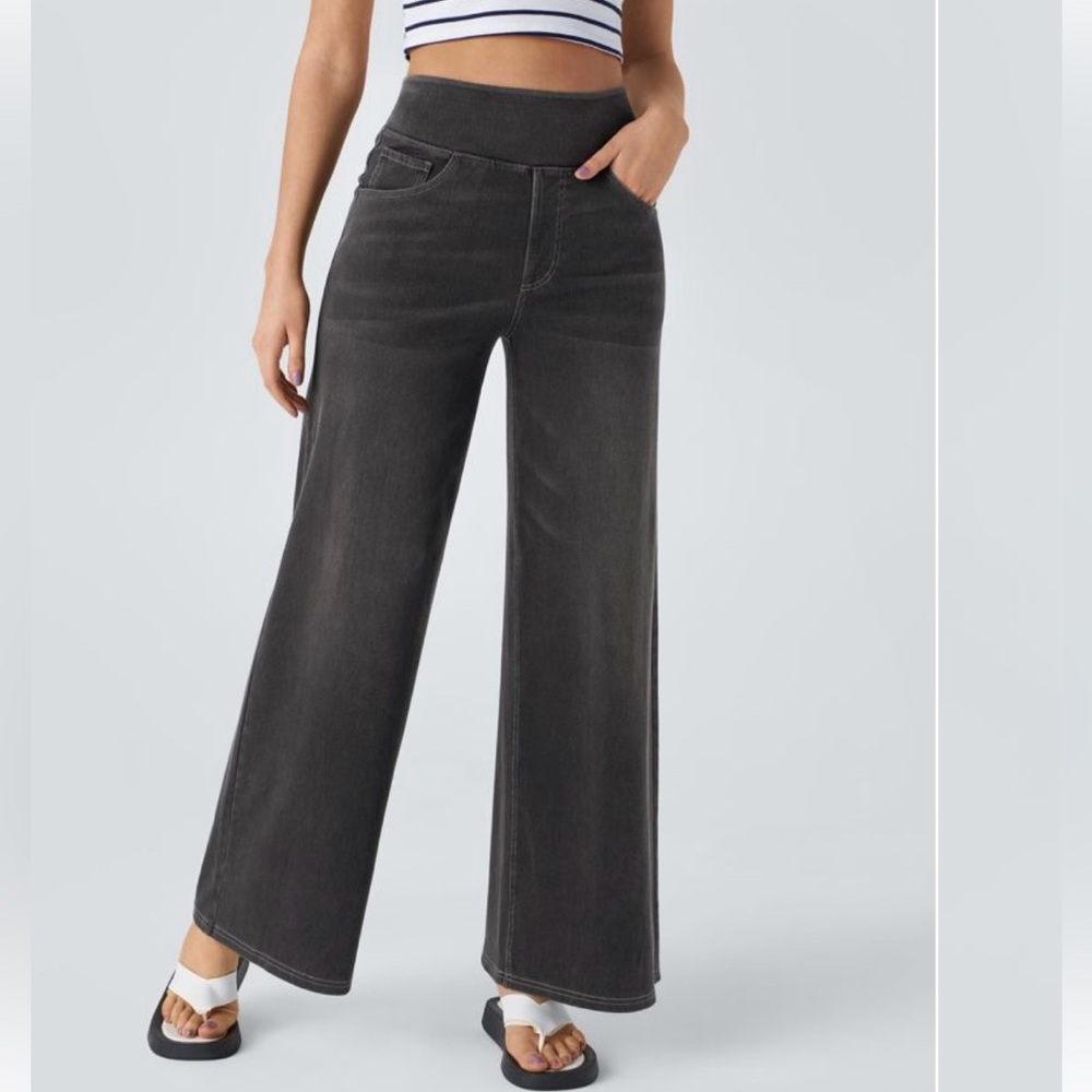 NWOT HALARA Women's Wide Leg Jeans